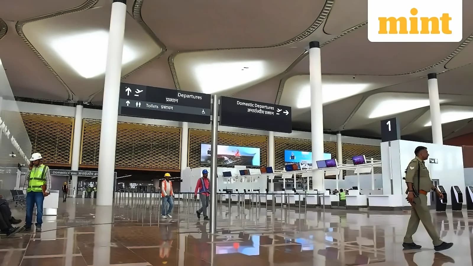 Airports urge end to airline fee relief as Middle East tensions ease