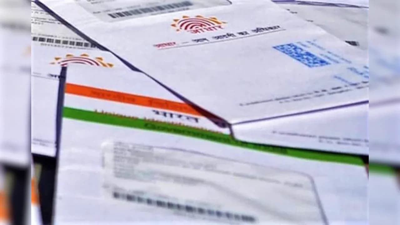 Assam stops Aadhaar issuance for adults above 18 years