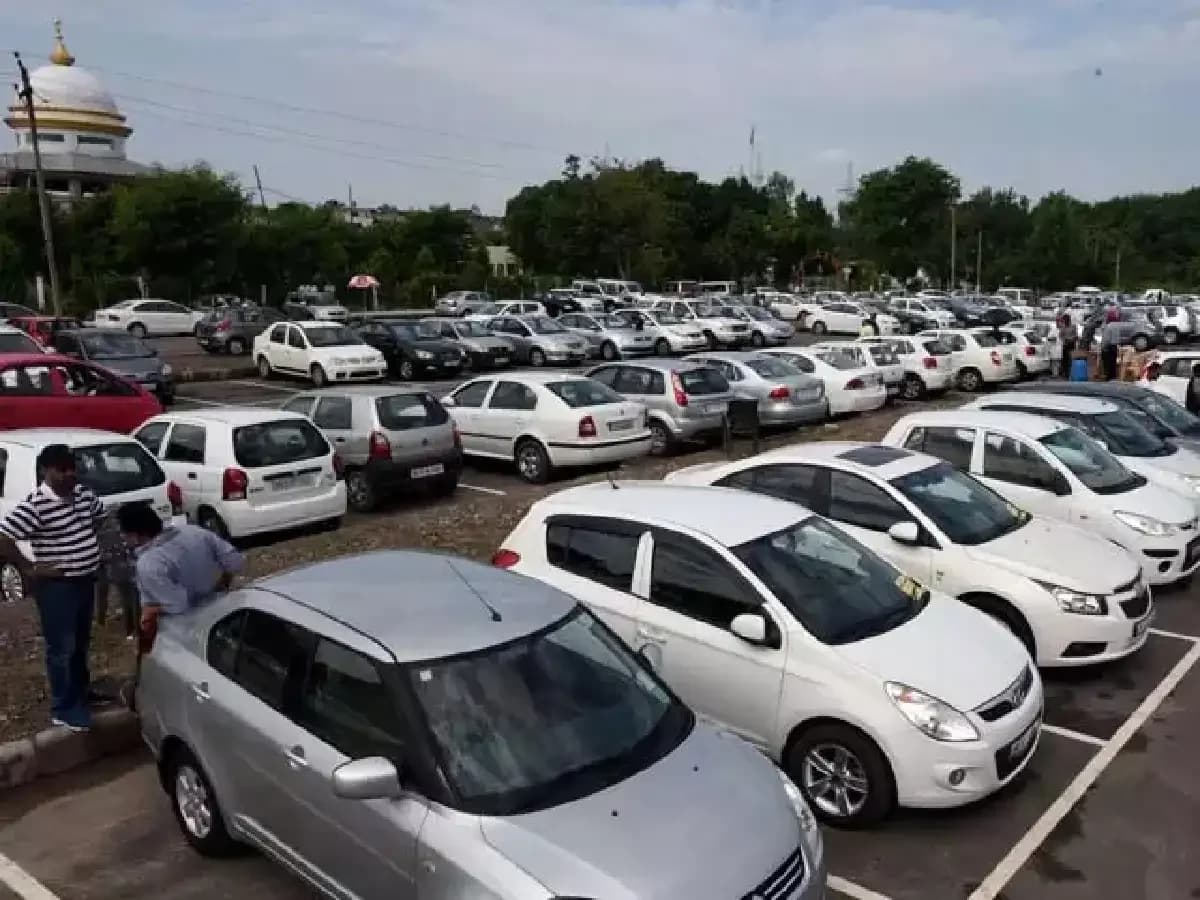 Auto stocks surge up to 5% on strong April sales data