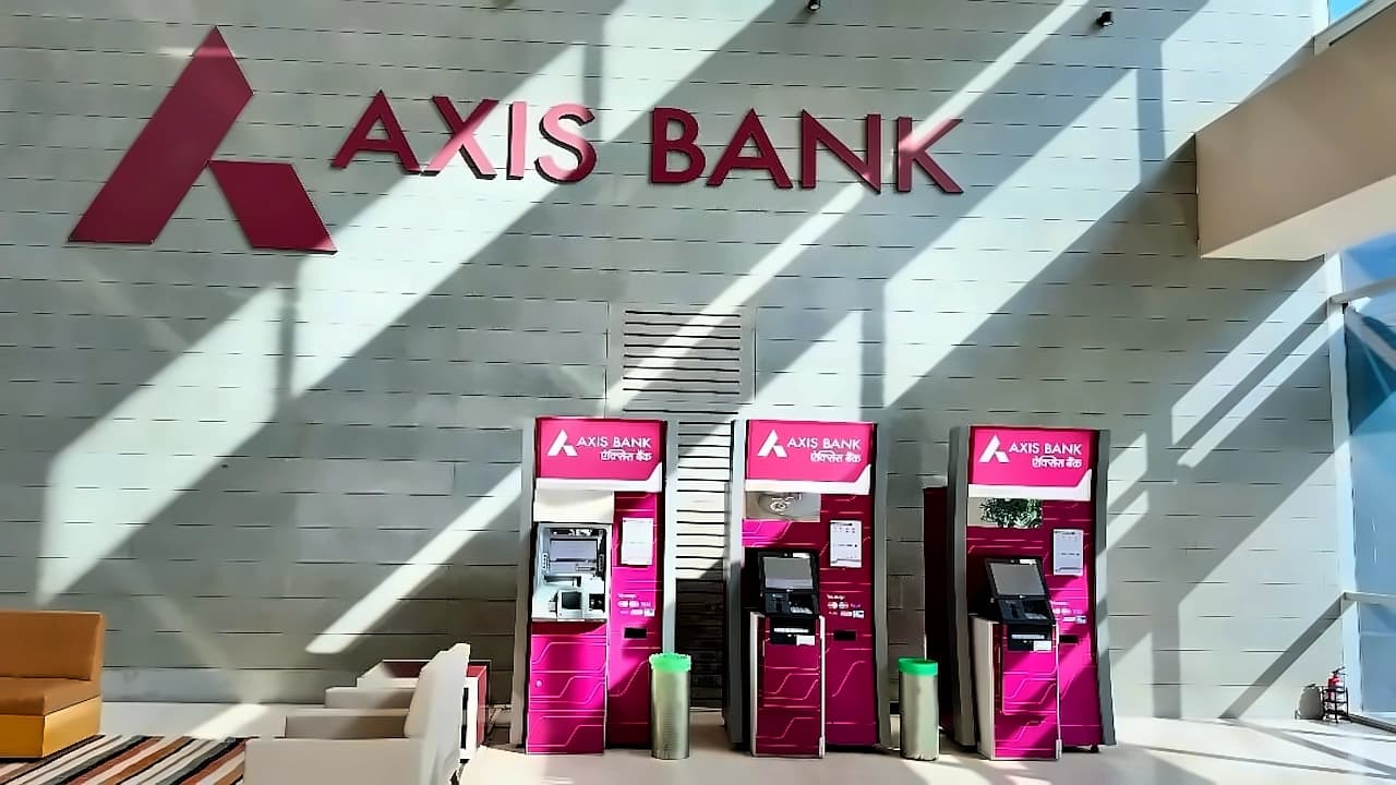 Yes Bank Q1: Advances Rise 18% YoY to ₹2.85 Lakh Crore