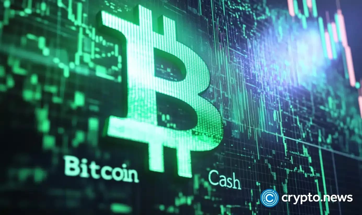 Bitcoin Hits Two-Week Low at $76,711 as Crypto Liquidations Top $700M