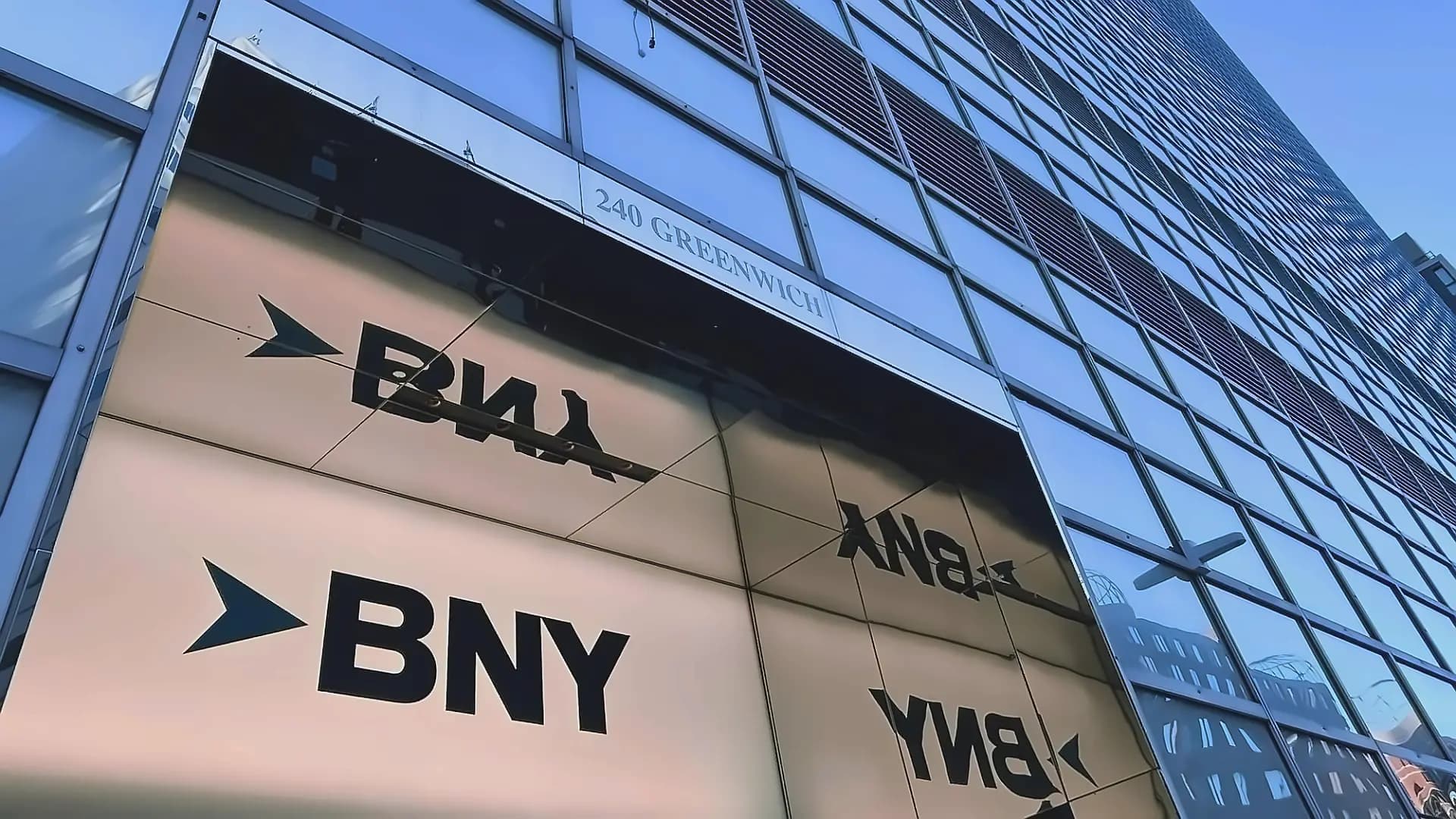 BNY Partners with Galaxy for Institutional Crypto Staking Services