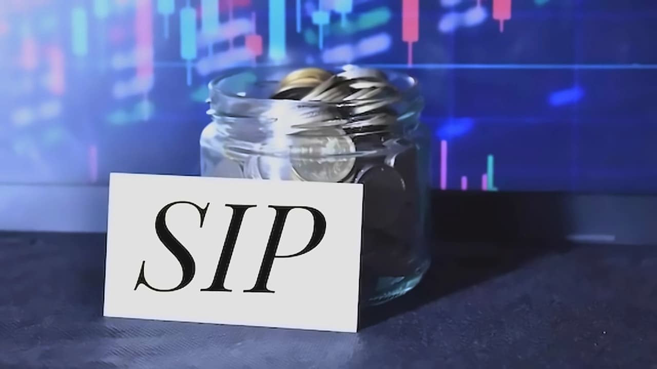 Can ₹5,000 Monthly SIP Help You Become a Lakhpati?