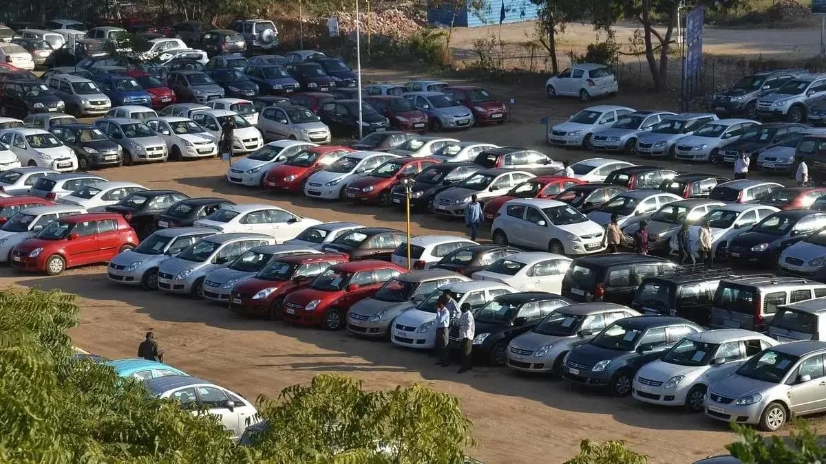 CarTrade Tech Gets Buy Rating with ₹2,953 Target Price