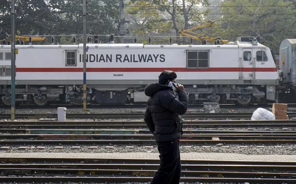 CCEA approves ₹3,907 cr railway expansion projects
