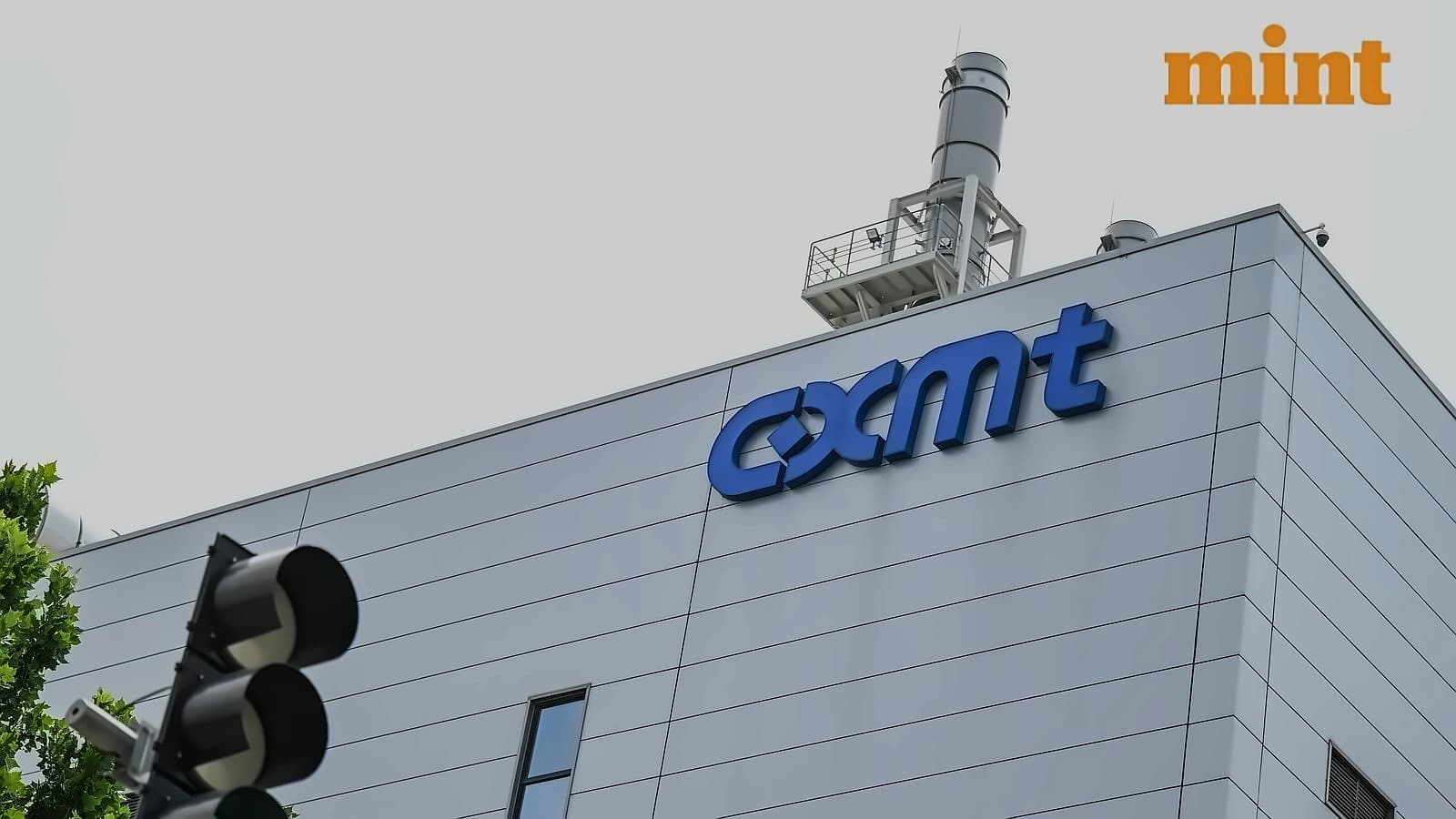 CXMT shares surge 500% in Shanghai debut, becomes China's most valuable company