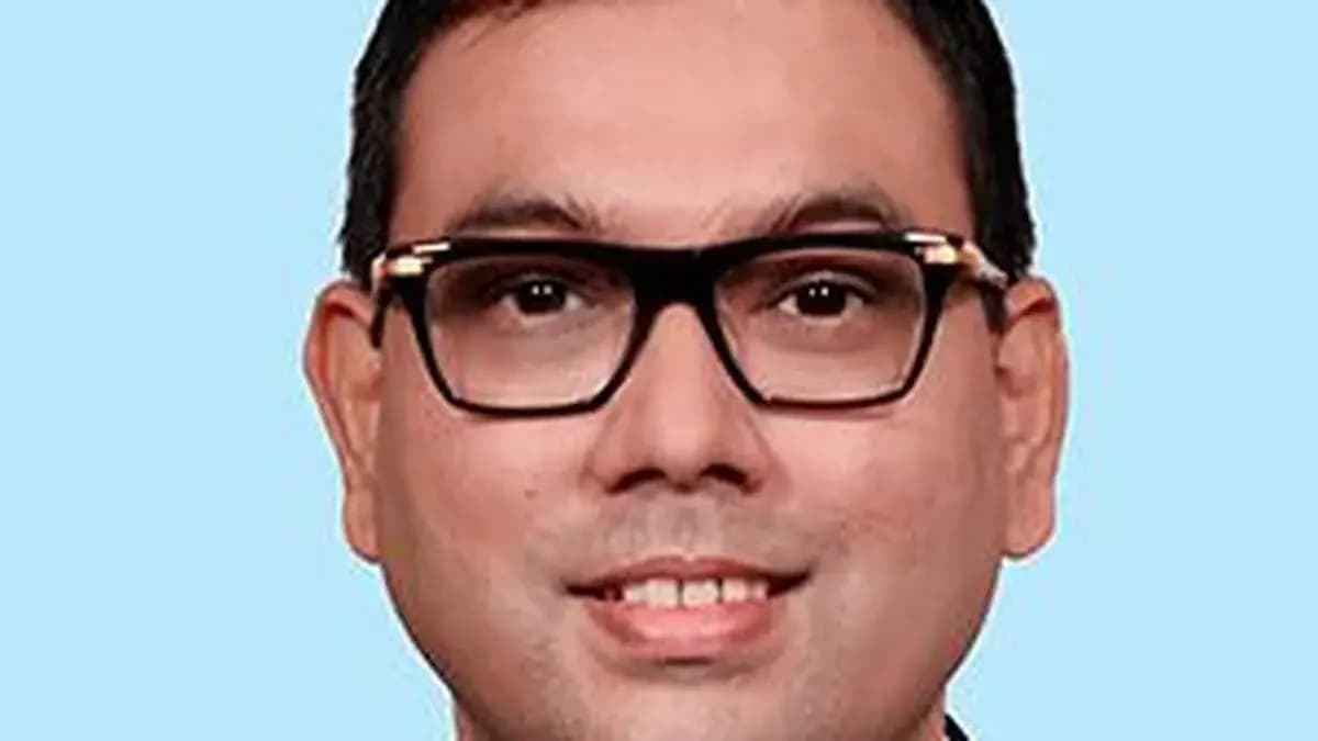 Crisil upgrades Muthoot Microfin's credit rating to AA-