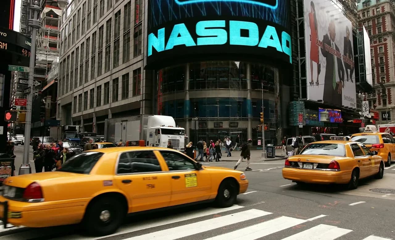 Asian Stocks Recover from 4% Drop as US-Iran Tensions Escalate
