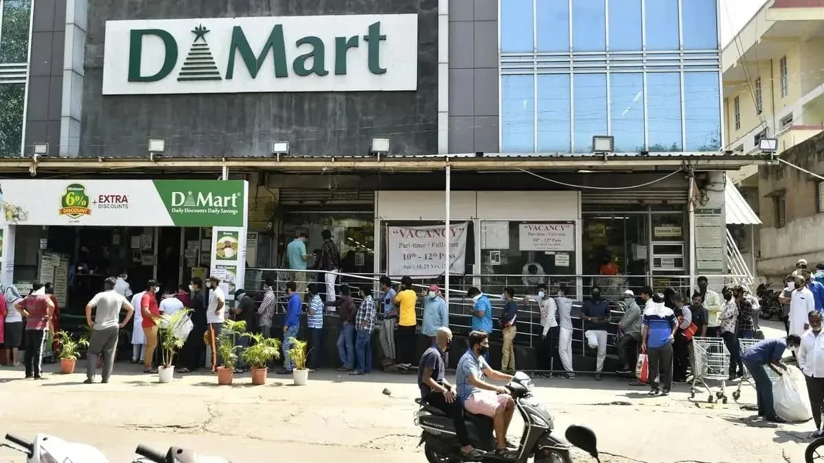 Emkay Global Maintains Sell Rating on DMart at ₹3,700 Target