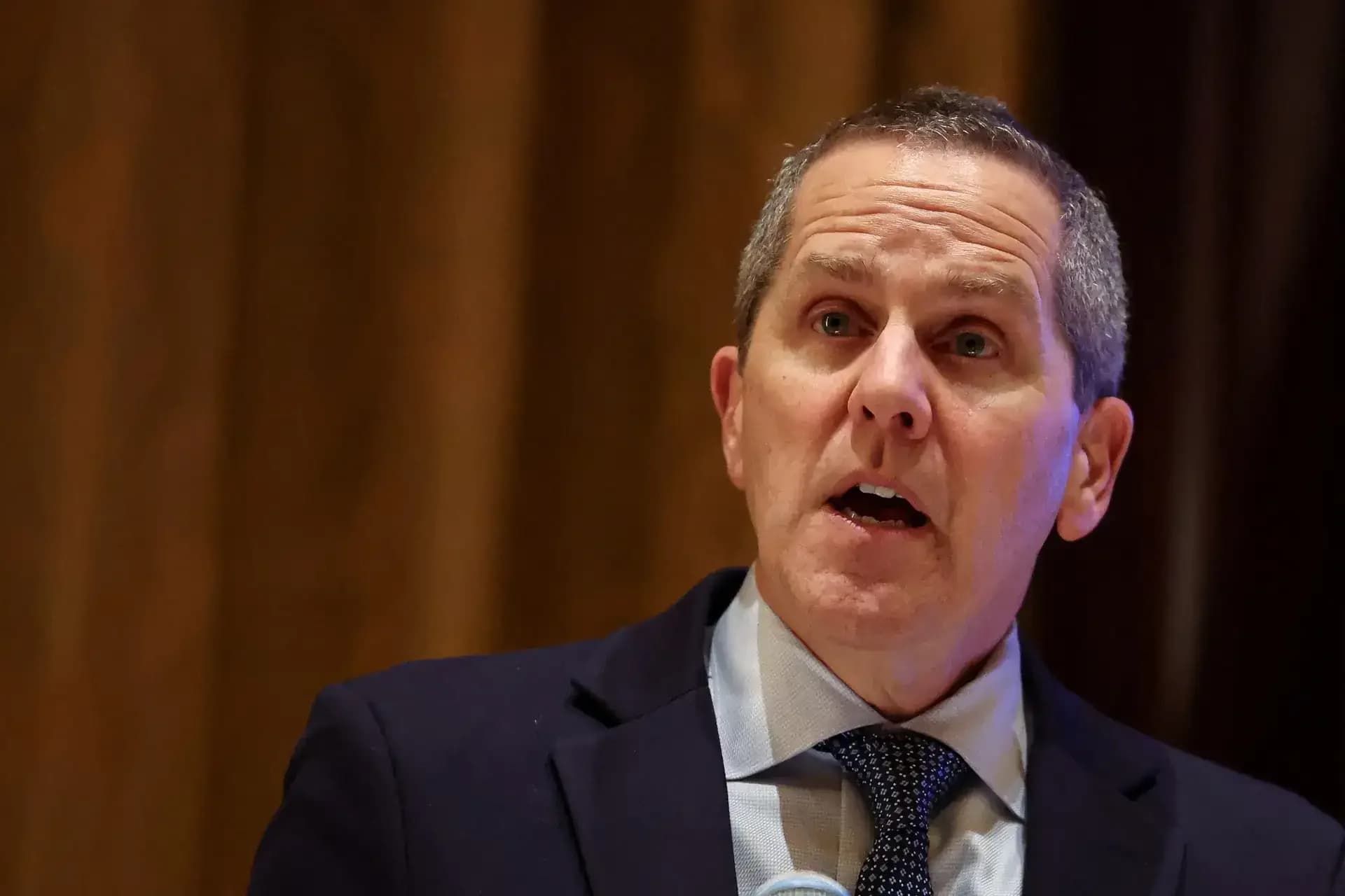 Warsh's Fed Plans Face Debt Constraints as Treasury Yields Soar