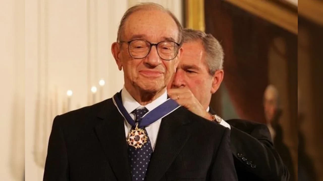 Former Fed Chair Alan Greenspan Dies at 100 from Parkinson's