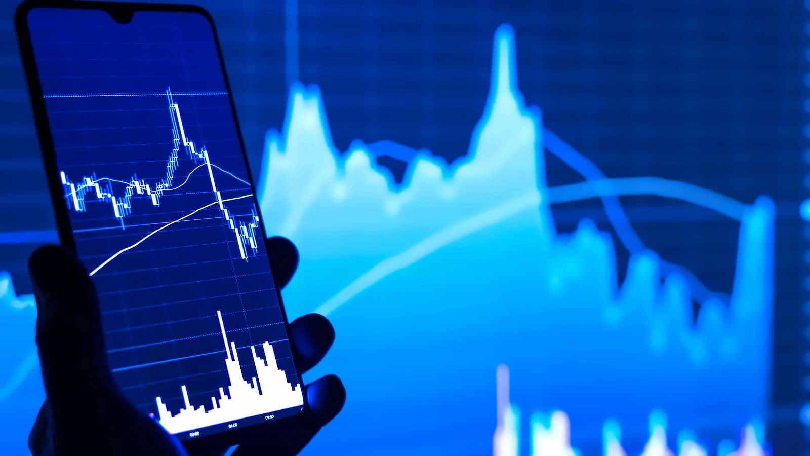 Sensex Gains 414.69 Points Despite ₹1 Lakh Cr Market Cap Losses