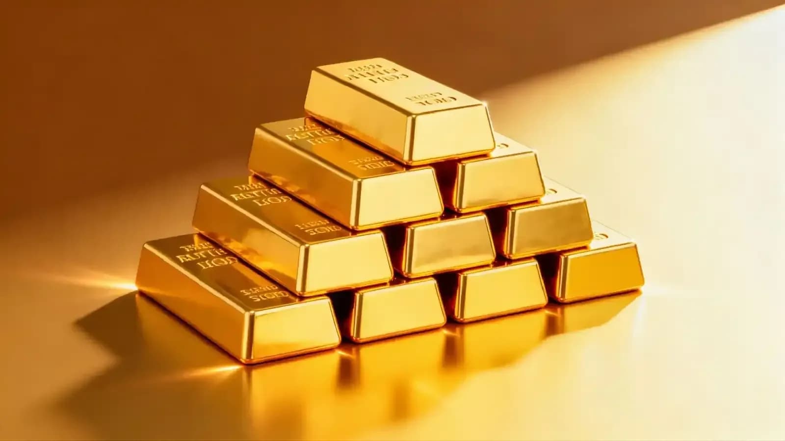 Gold Prices Drop to ₹1.55L/10gm in Delhi on May 8, 2026