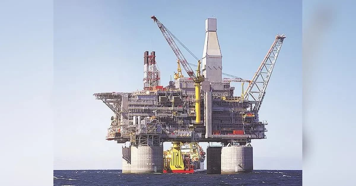 Govt cuts oil, gas royalty rates amid geopolitical tensions