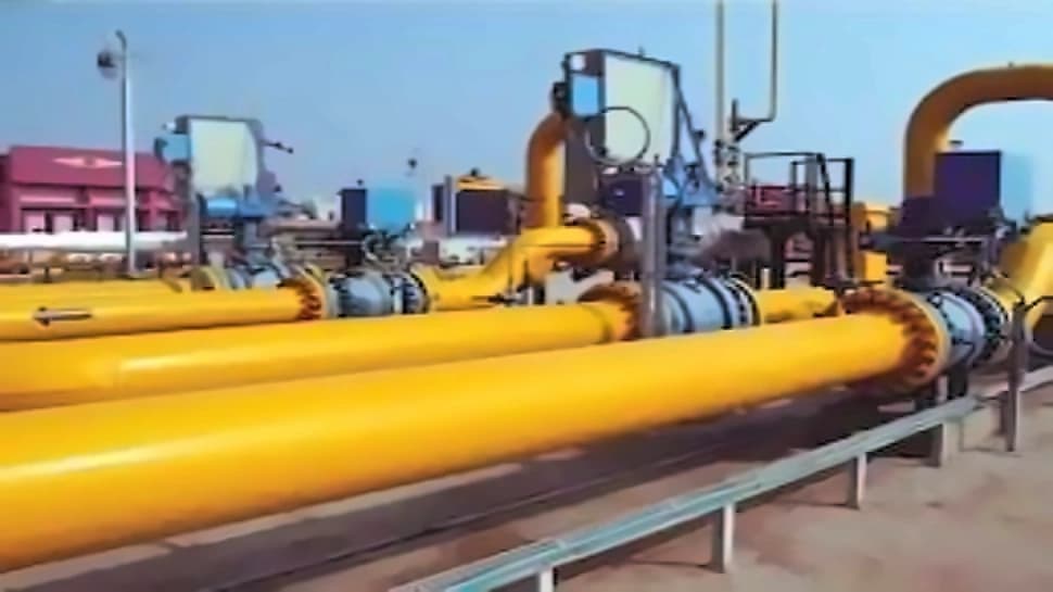 Govt eases LPG-PNG switching norms as 7.99 lakh PNG connections gasified
