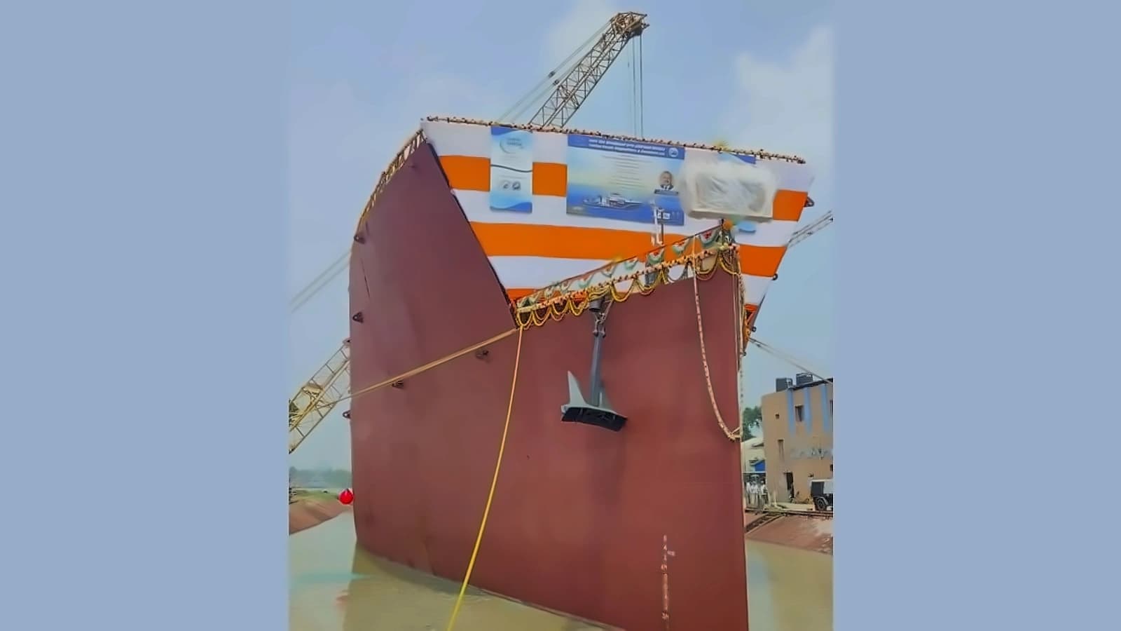 GRSE shares surge 4% on ₹2,896 cr Raichak shipyard approval