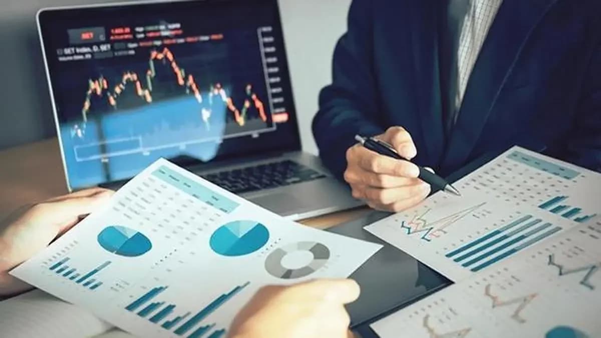 HDFC AMC lists FTSE India Equity ETF on NSE