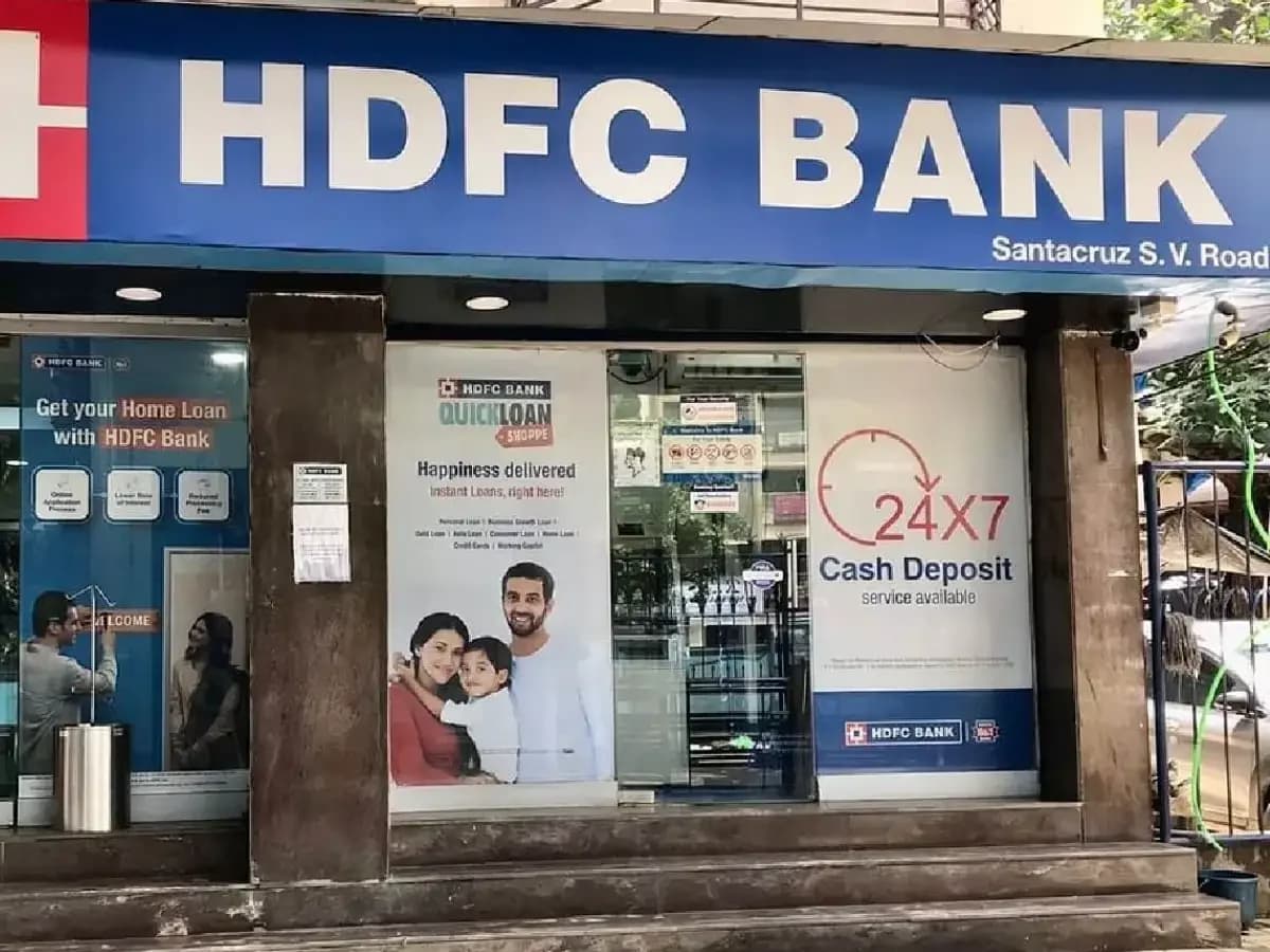 HDFC Bank launches festival offer with ₹70,000 savings