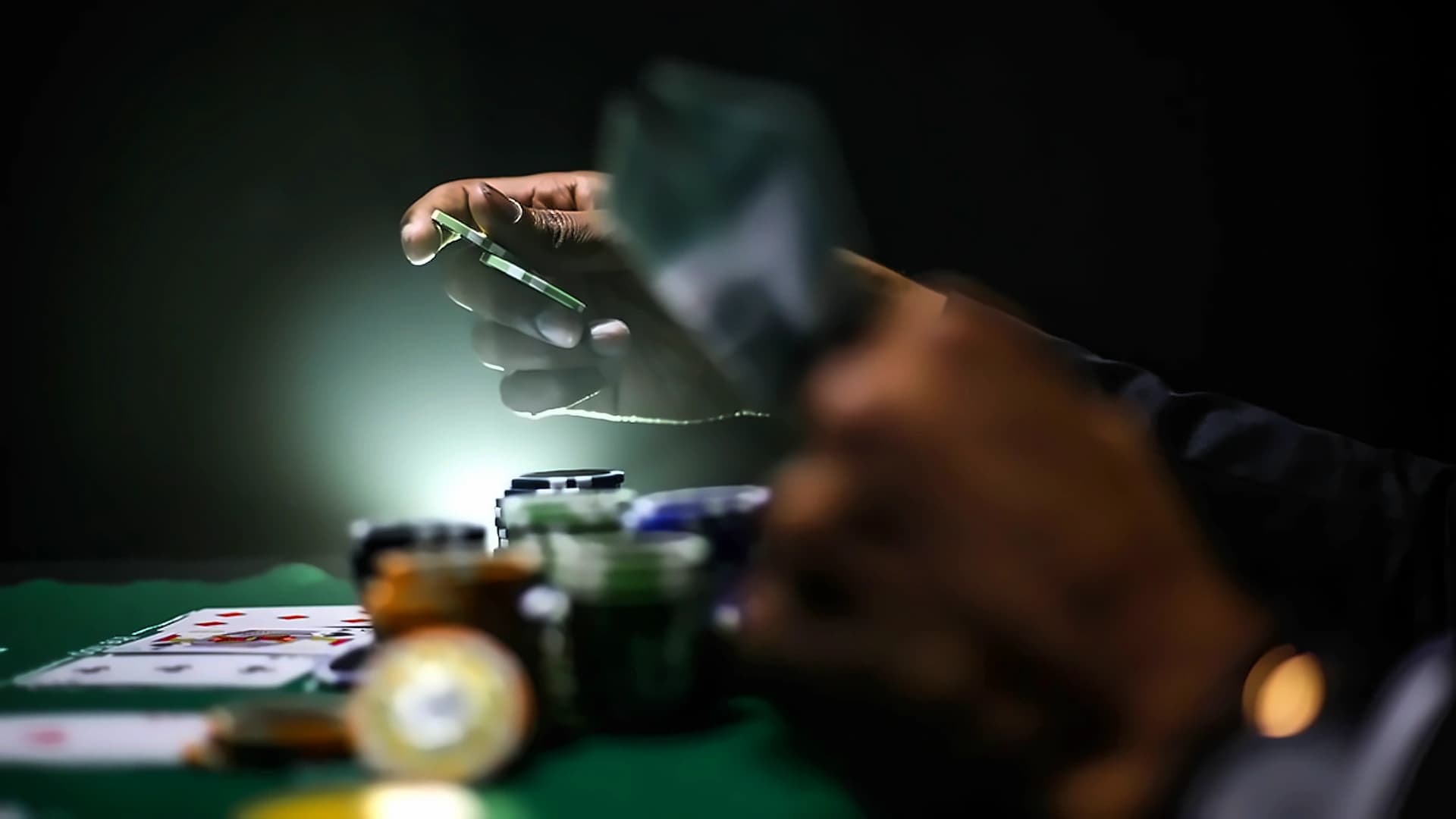HYPE Extends Rally to $71.75 in 6-Day Winning Streak