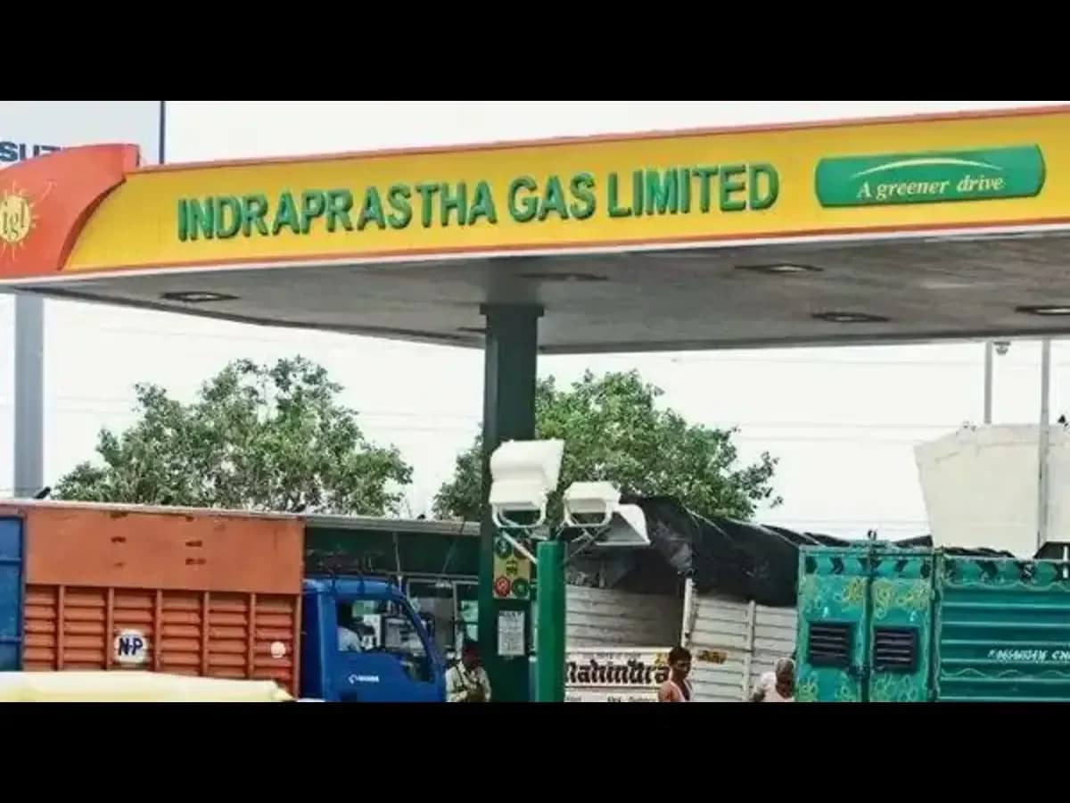IGL shares surge 6% as CNG prices rise ₹2/kg in Delhi