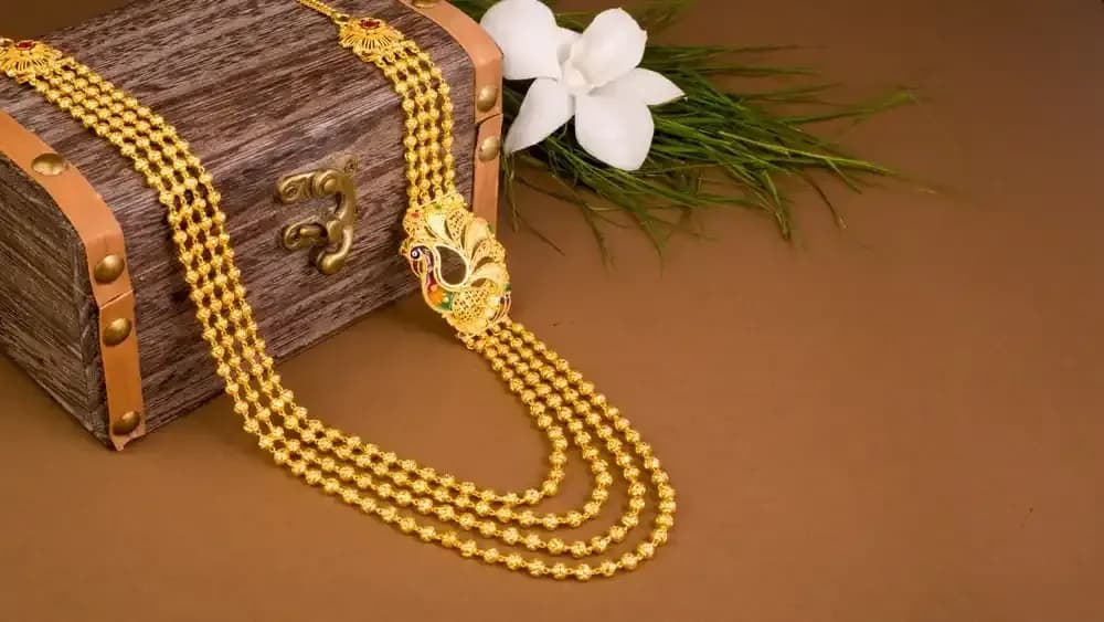 India raises gold, silver import duty to 15% amid smuggling concerns