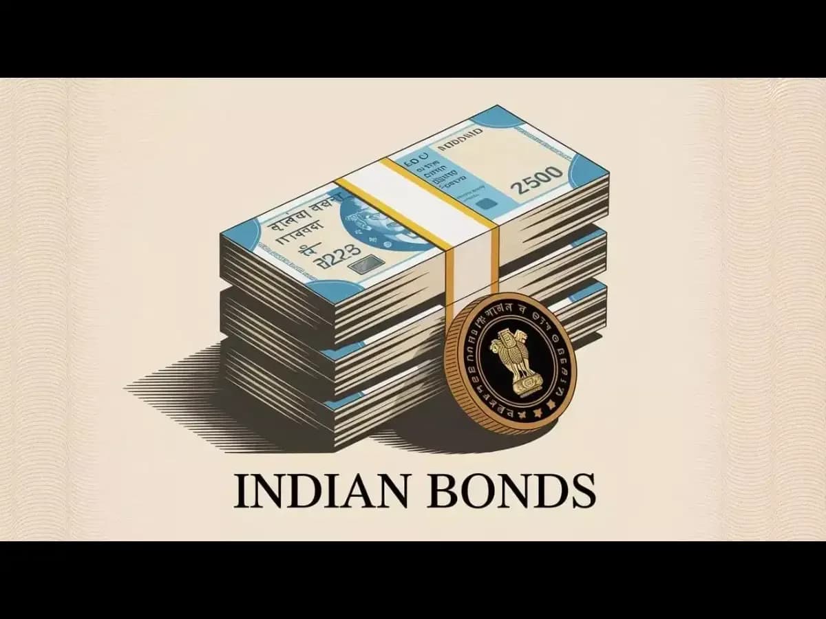 India bonds steady as oil prices ease, debt funds cut hedges