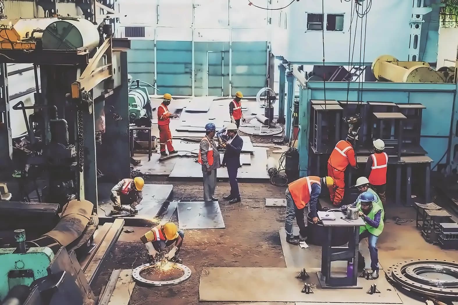India's factory jobs cross 20mn mark, investment falls 8% in FY25