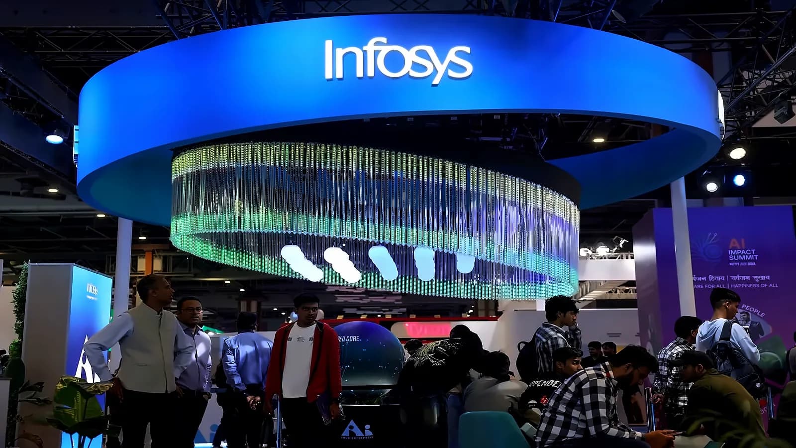 Infosys shares fall 2.19% amid market volatility, AI growth remains strong