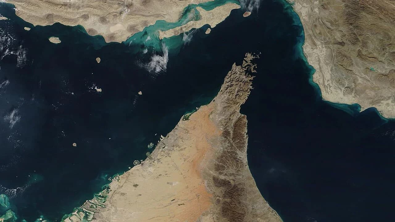 Iran Warns Ships Using New Hormuz Route Face Danger Despite Oman Corridor