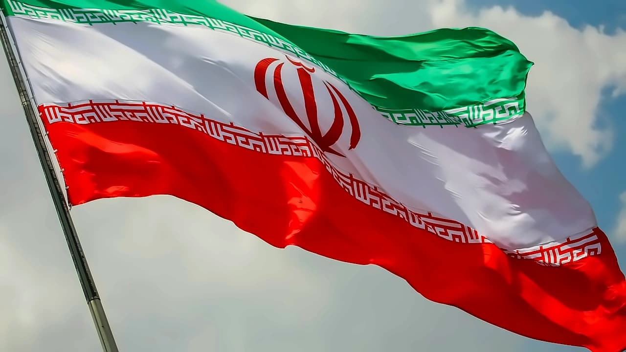 Iran-US Tensions Escalate as Nuclear Speculation Returns