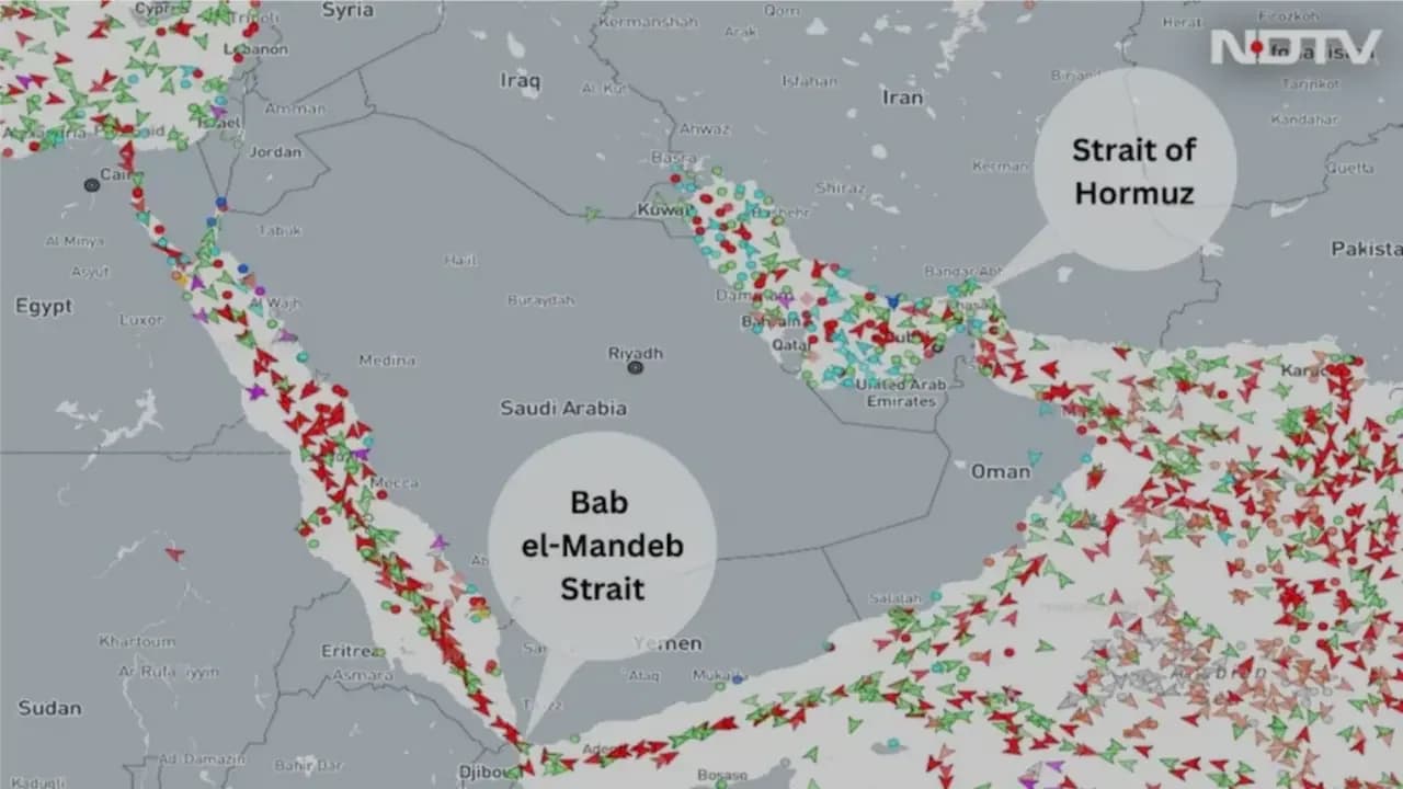 Iran Forms Security Belt Across Hormuz-Mandeb Straits Amid Oil Crisis