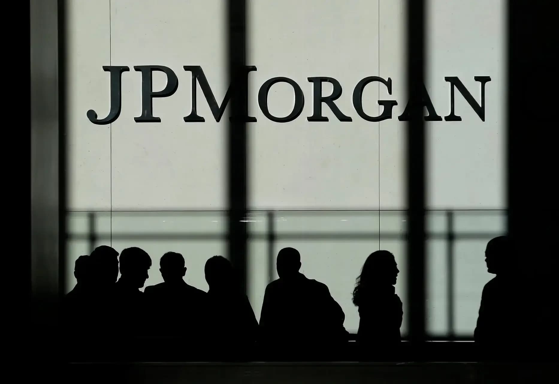 JPMorgan Nears Historic $1 Trillion Banking Milestone