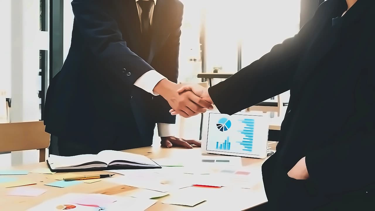 M&M acquires 28% more stake in Carnot for ₹6.72 cr