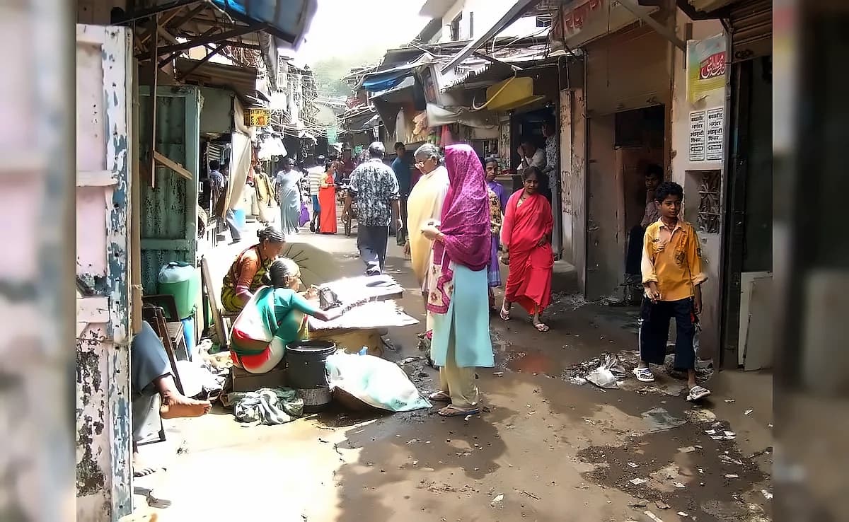 Maharashtra Plans 15 Lakh Slum Homes by 2030
