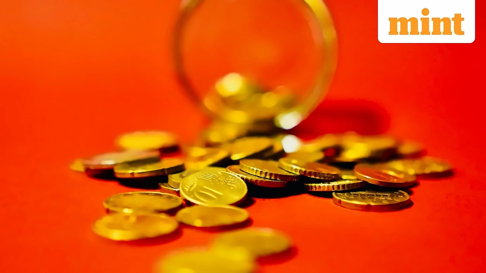 Mutual Fund Investment Strategy: Expert Guidance Post-Geopolitical Uncertainty