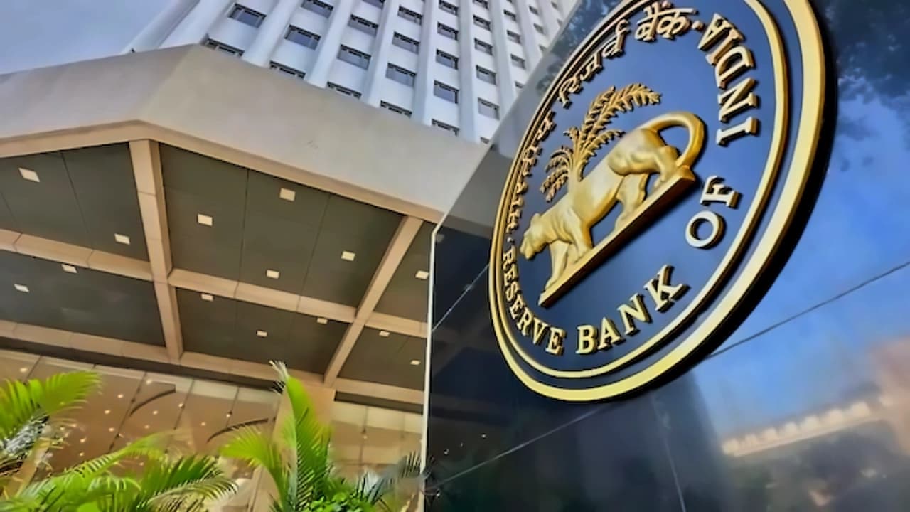 FIDC to Flag NBFC Concerns Over RBI's Revolving Credit Ban