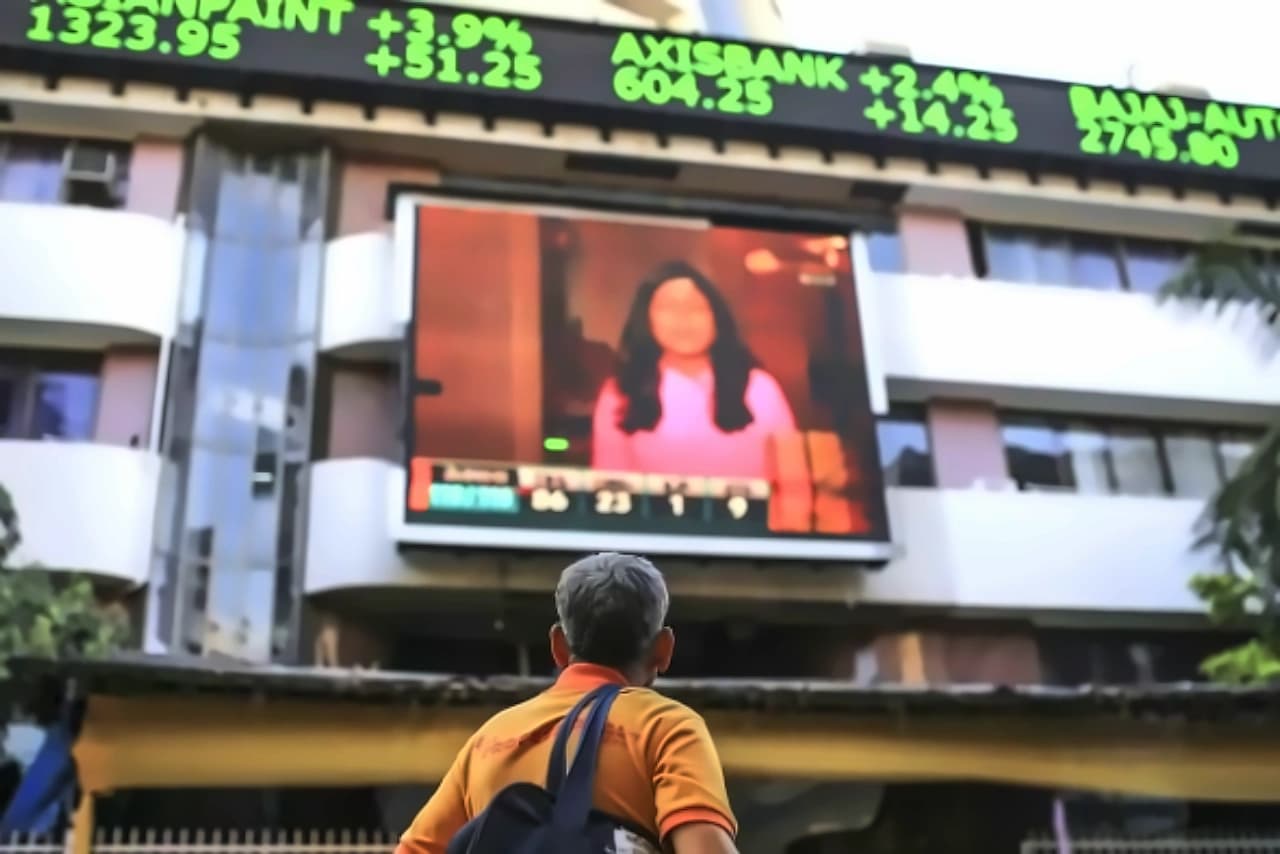 Nirlon Q1 FY27 net profit jumps 18.8% to ₹694M, recommends ₹15 dividend