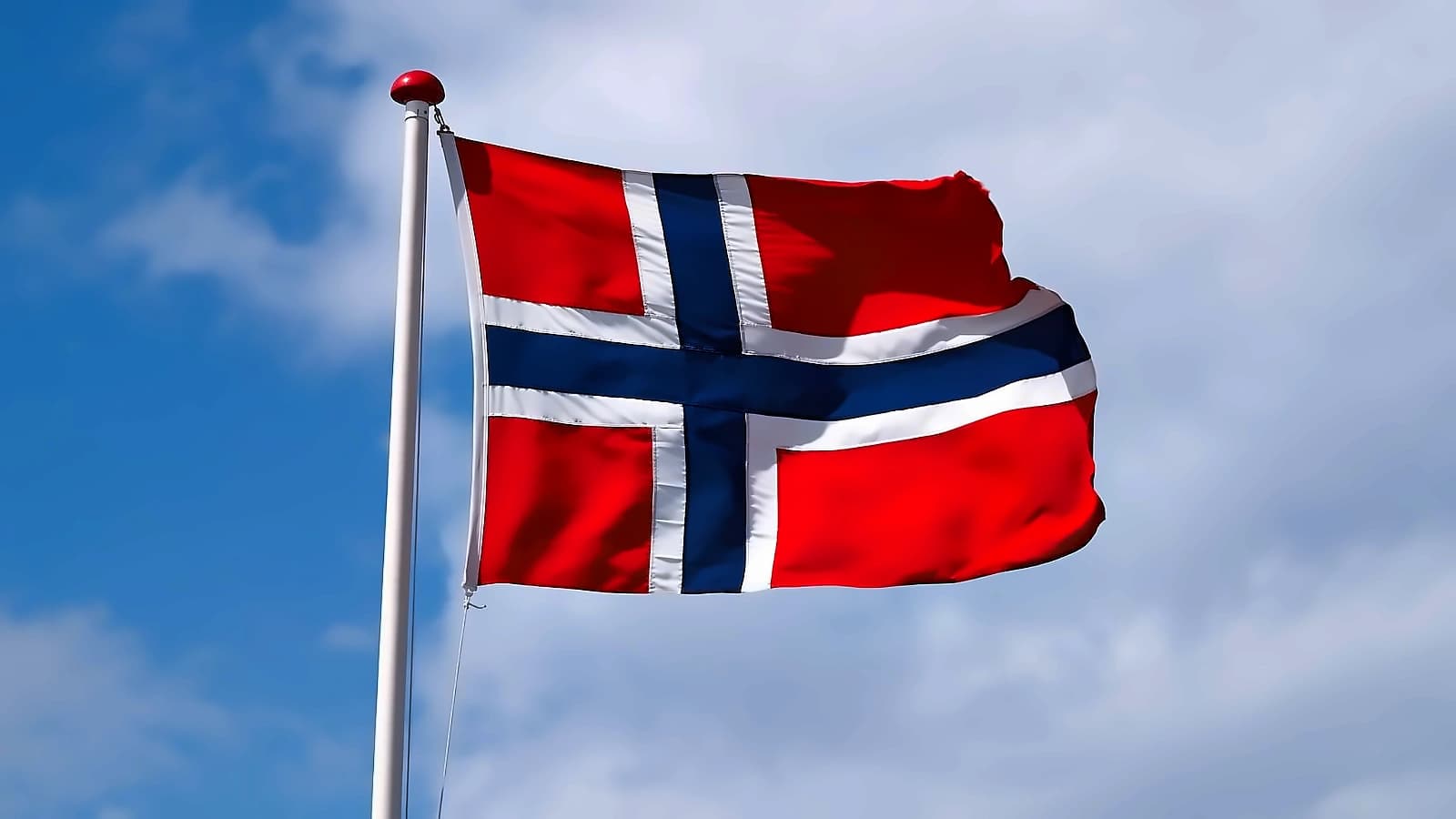 Norway's $2.3T fund cuts $80B US Treasury holdings to boost returns