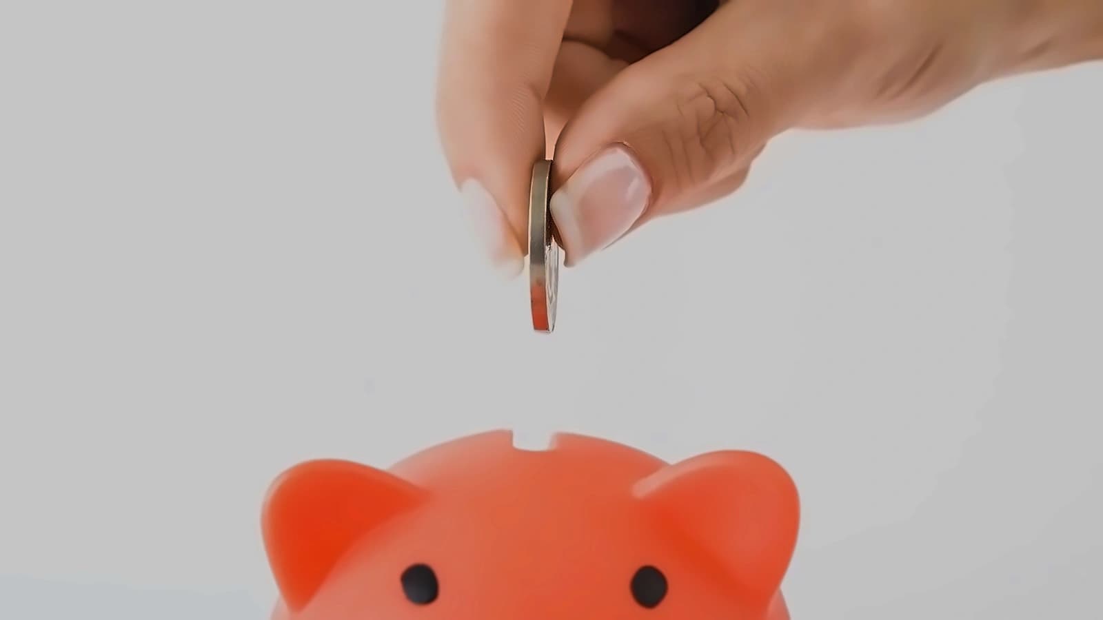 NRE vs NRO vs FCNR(B) FD Rates: Key Differences Explained
