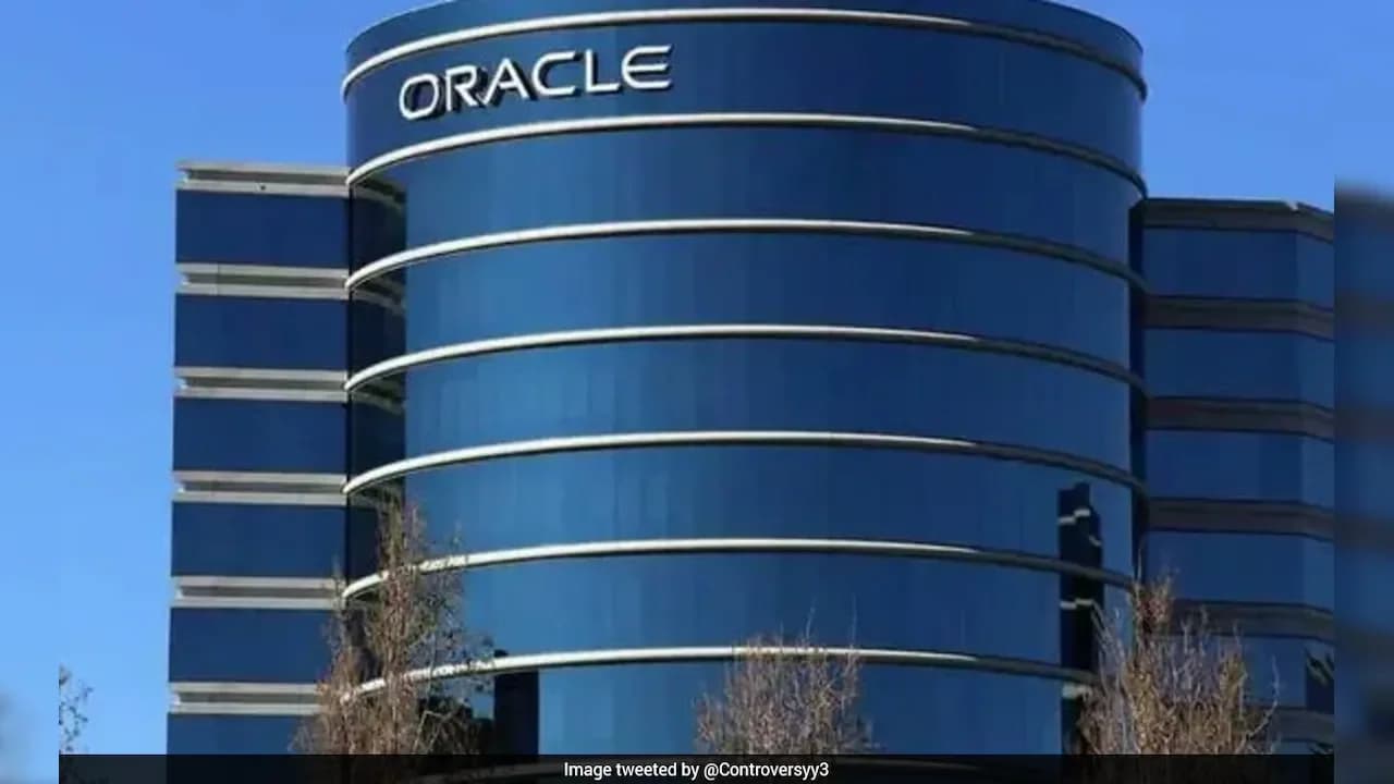 Oracle Cuts 21,000 Jobs in AI-Driven Restructuring
