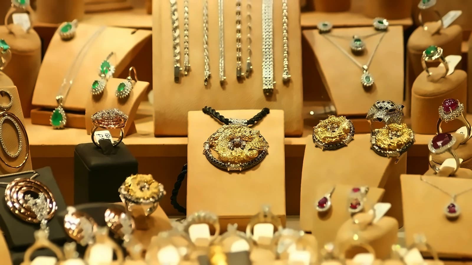 PNG Jewellers Q1 profit surges 52% on retail strength