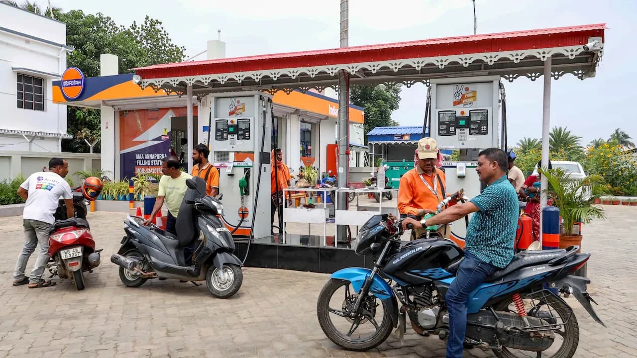 Petrol Dealers Face MDR, E20 Challenges as Viability Threatens