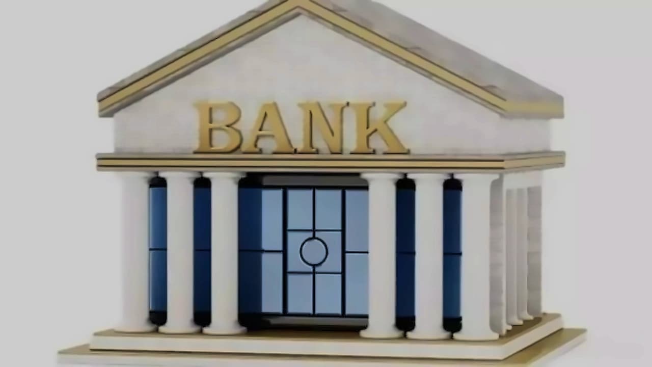 PSBs Lead Retail Lending Growth with 42% Personal Loan Surge