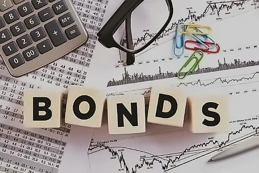 PSU Banks Face Treasury Losses as Bond Yields Hit 7.21%