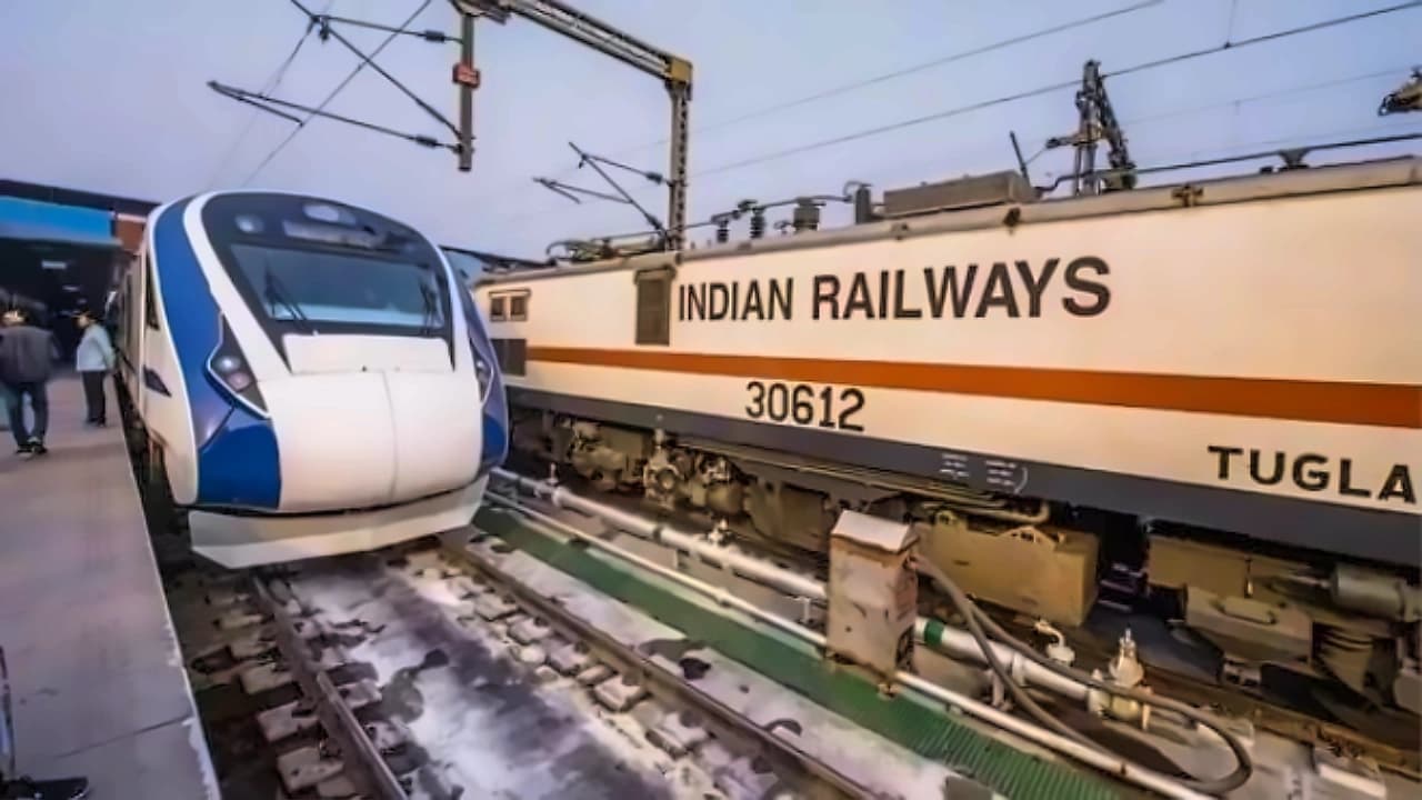 Railways, Road Ministries Utilise 100% Capex in FY26