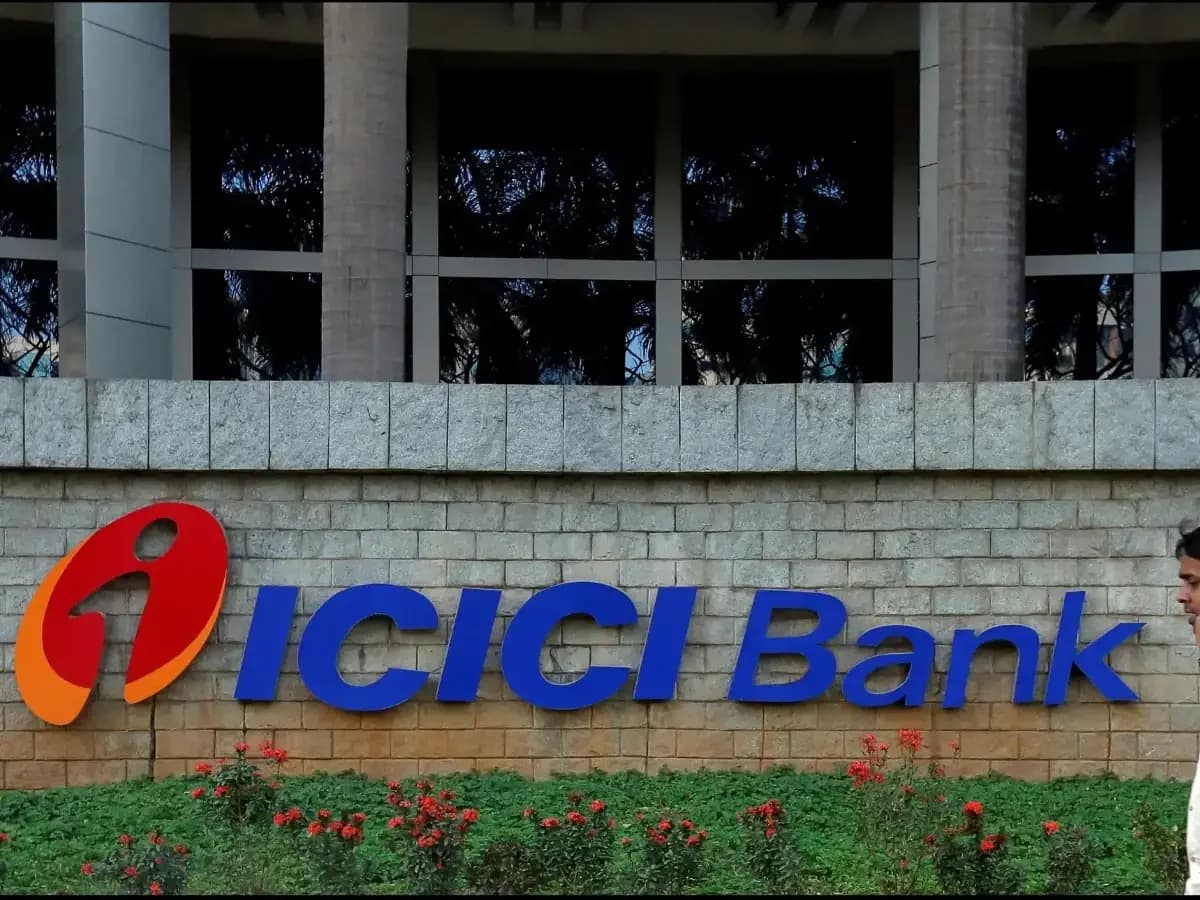 RBI approves LIC to acquire 9.99% stake in ICICI Bank