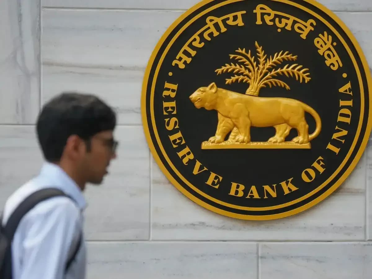 RBI flags AI-driven cyberattacks as top risk for banks, NBFCs