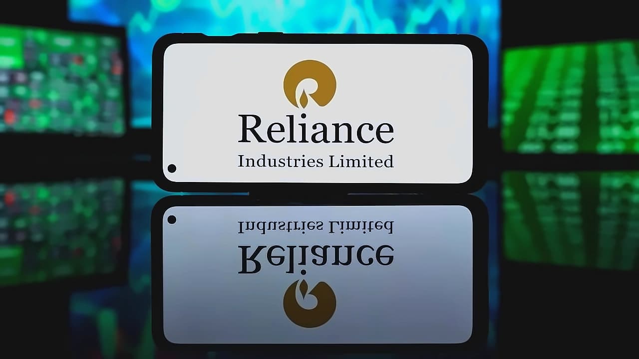 RIL Q4 Retail Revenue Hits Record ₹98,232 Cr, Profit Up 0.5%