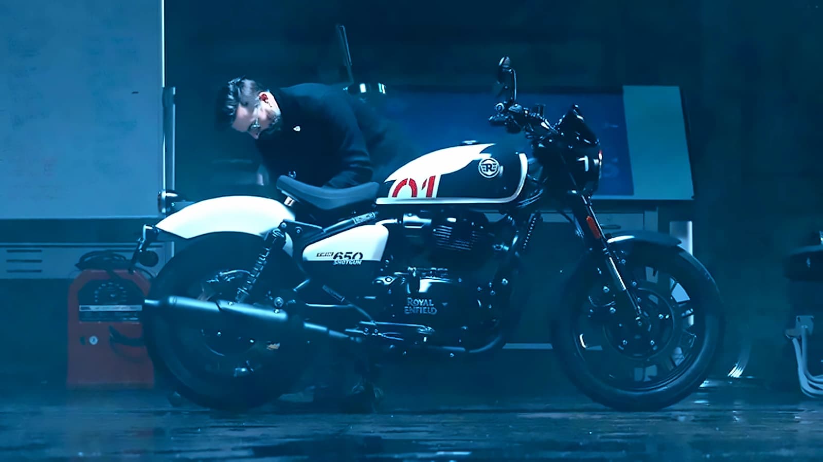 Royal Enfield July sales surge 34% to 1.18 lakh units