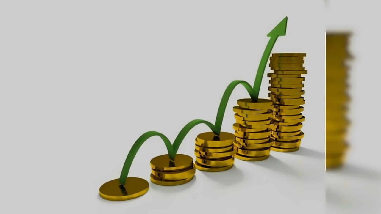 Rs 10,000 Monthly SIP vs Rs 10 Lakh Lumpsum: 20-Year Comparison